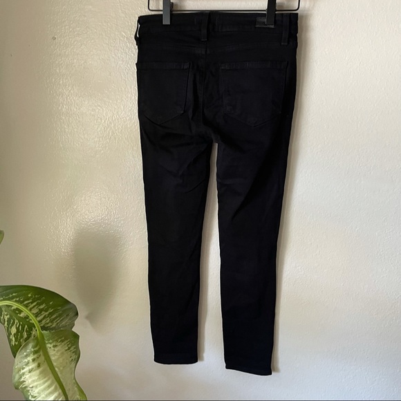Paige | Verdugo Crop Ankle Zip Jeans - Picture 5 of 8